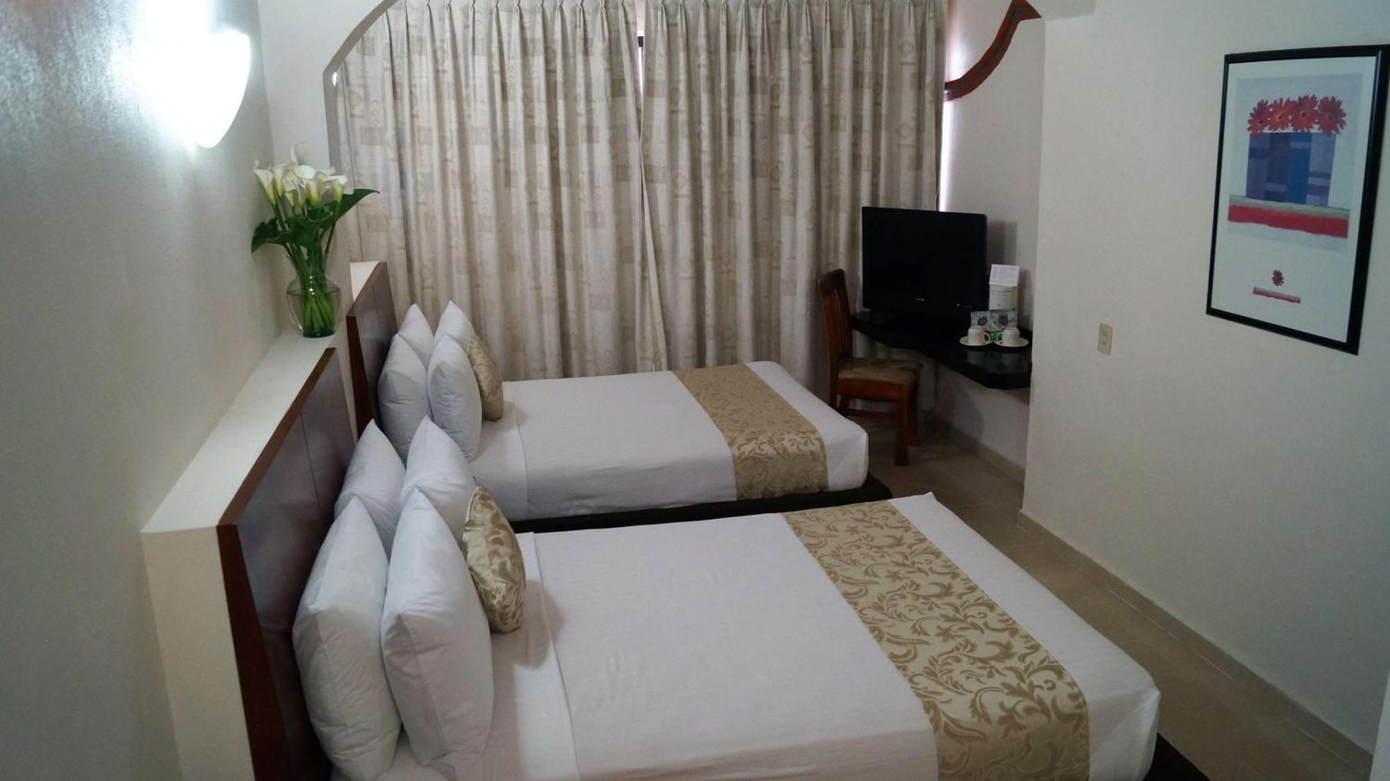 Double Room with Two Double Beds - Non-Smoking